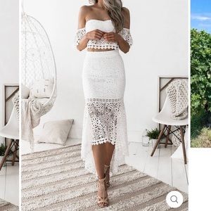 Jaus Two Piece Set